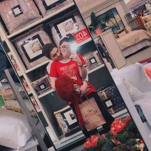 Meet your Posher, Cameron